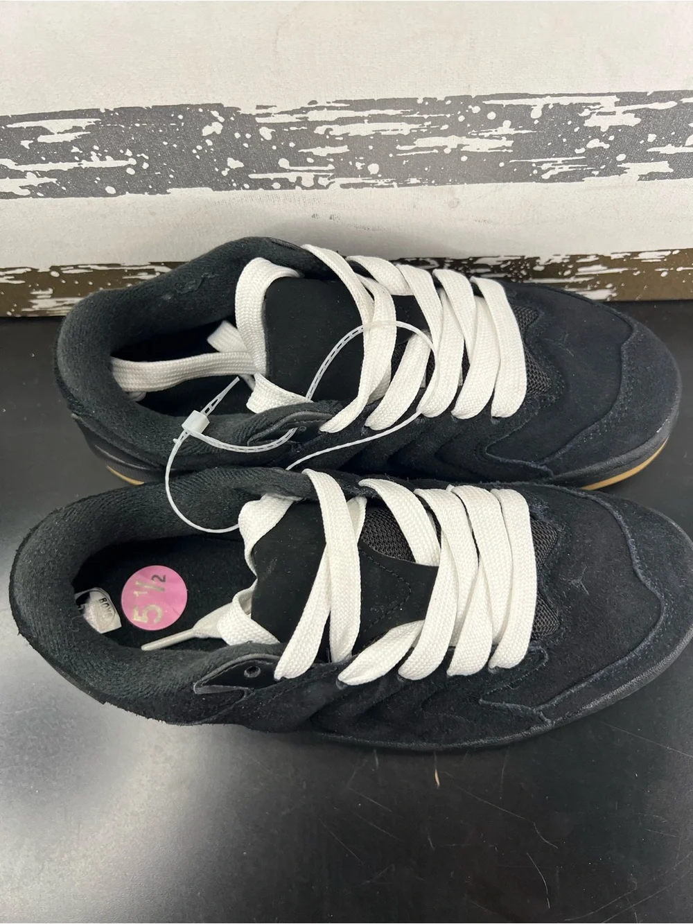Jordan Session “Black Gum”